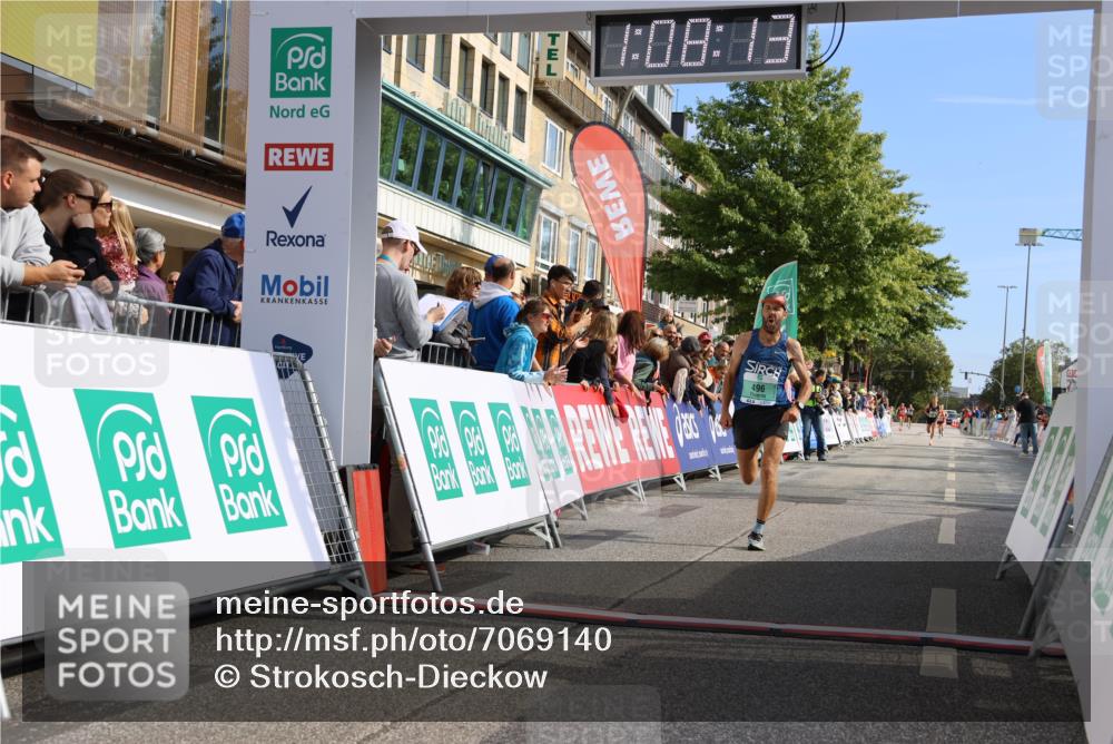 15.09.2024 - PSD Bank Halbmarathon Strokosch-Dieckow http://msf.ph/oto/7069140 15.09.2024 11:09:04 Ziel 496, 525, 807 meine-sportfotos.de