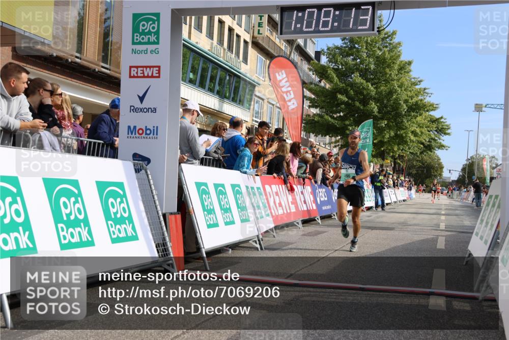 15.09.2024 - PSD Bank Halbmarathon Strokosch-Dieckow http://msf.ph/oto/7069206 15.09.2024 11:09:04 Ziel 496, 525, 807 meine-sportfotos.de