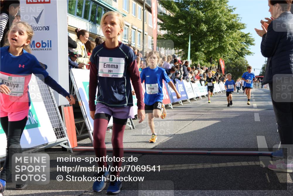 15.09.2024 - PSD Bank Halbmarathon Strokosch-Dieckow http://msf.ph/oto/7069541 15.09.2024 10:28:12 Ziel 14, 27, 43, 77, 94, 108, 128, 138, 230, 247, 261, 262, 293, 296 meine-sportfotos.de