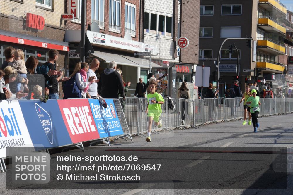 15.09.2024 - PSD Bank Halbmarathon Michael Strokosch http://msf.ph/oto/7069547 15.09.2024 10:25:05 Ziel 102, 119, 131, 165, 177 meine-sportfotos.de