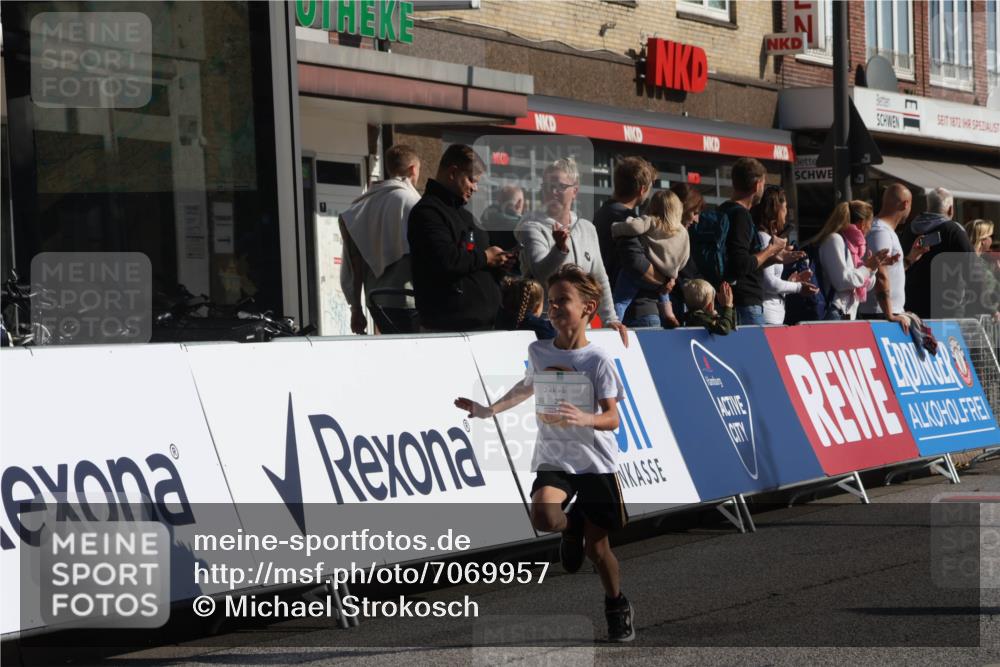 15.09.2024 - PSD Bank Halbmarathon Michael Strokosch http://msf.ph/oto/7069957 15.09.2024 10:25:44 Ziel 36, 54, 221, 238, 248, 298, 300 meine-sportfotos.de