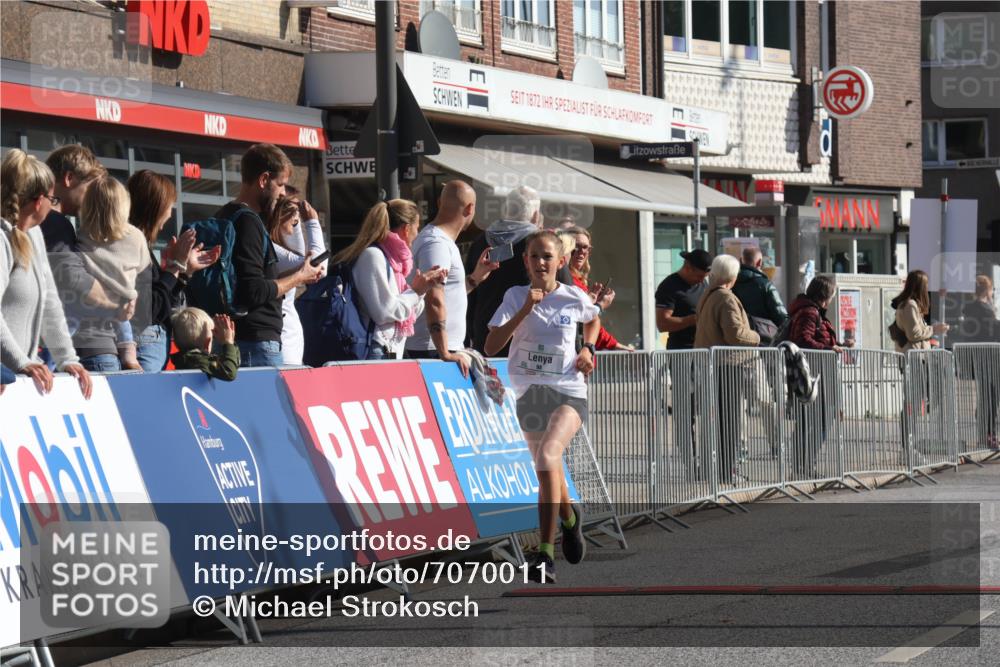 15.09.2024 - PSD Bank Halbmarathon Michael Strokosch http://msf.ph/oto/7070011 15.09.2024 10:25:52 Ziel 20, 54, 98, 240, 248, 298 meine-sportfotos.de