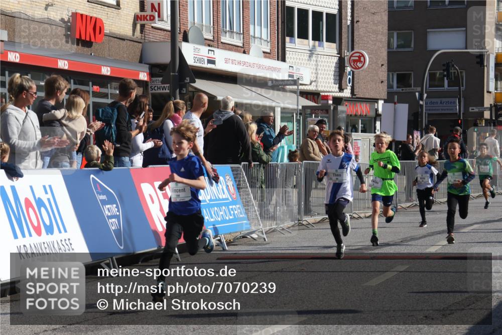 15.09.2024 - PSD Bank Halbmarathon Michael Strokosch http://msf.ph/oto/7070239 15.09.2024 10:26:14 Ziel 9, 86, 88, 144, 181, 188, 216, 242, 295 meine-sportfotos.de
