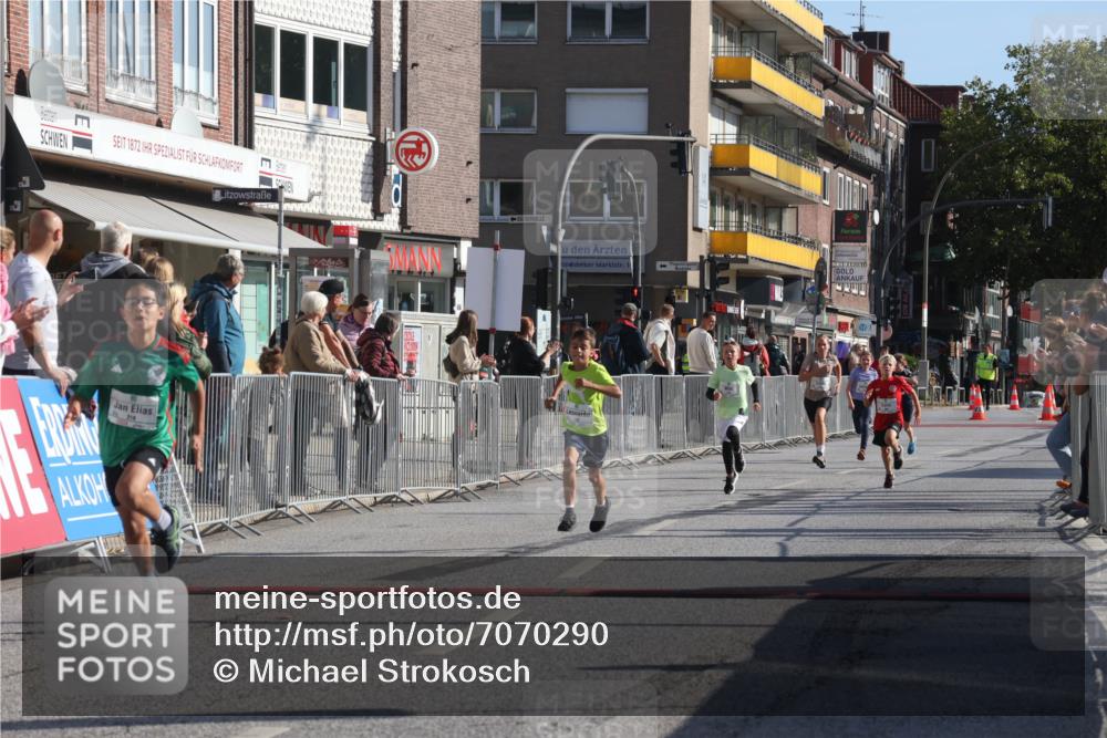 15.09.2024 - PSD Bank Halbmarathon Michael Strokosch http://msf.ph/oto/7070290 15.09.2024 10:26:18 Ziel 9, 86, 88, 116, 118, 143, 144, 181, 188, 200, 216, 242, 251, 295 meine-sportfotos.de