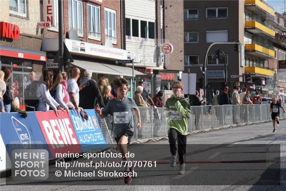 15.09.2024 - PSD Bank Halbmarathon Michael Strokosch http://msf.ph/oto/7070761 15.09.2024 10:27:07 Ziel 18, 42, 75, 82, 87, 136, 167, 198, 210, 268, 270, 294 meine-sportfotos.de