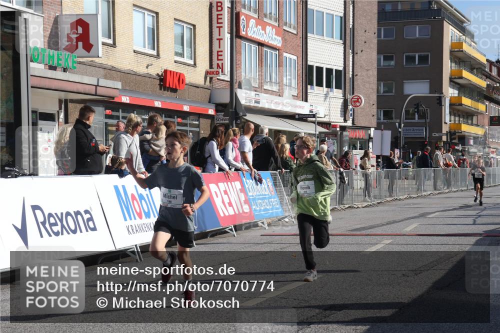 15.09.2024 - PSD Bank Halbmarathon Michael Strokosch http://msf.ph/oto/7070774 15.09.2024 10:27:08 Ziel 18, 42, 75, 82, 87, 136, 139, 167, 198, 210, 219, 268, 270, 272, 294 meine-sportfotos.de