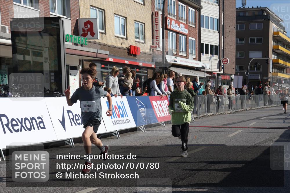 15.09.2024 - PSD Bank Halbmarathon Michael Strokosch http://msf.ph/oto/7070780 15.09.2024 10:27:08 Ziel 18, 42, 75, 82, 87, 136, 139, 167, 198, 210, 219, 268, 270, 272, 294 meine-sportfotos.de