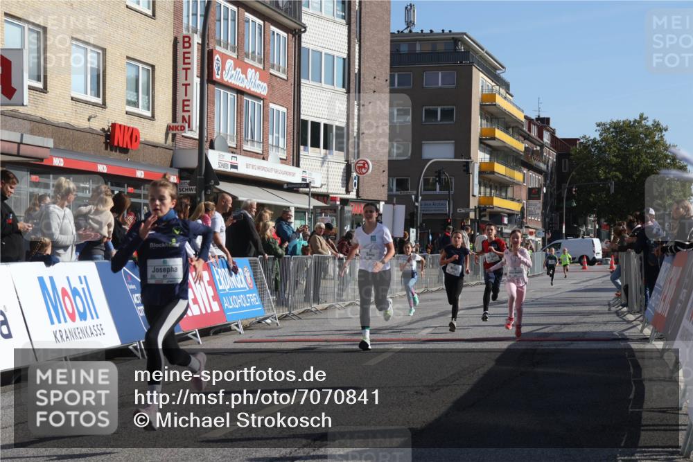 15.09.2024 - PSD Bank Halbmarathon Michael Strokosch http://msf.ph/oto/7070841 15.09.2024 10:27:14 Ziel 18, 48, 75, 82, 87, 136, 139, 167, 174, 198, 210, 219, 233, 268, 272, 294 meine-sportfotos.de