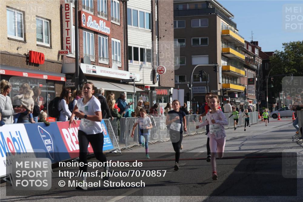 15.09.2024 - PSD Bank Halbmarathon Michael Strokosch http://msf.ph/oto/7070857 15.09.2024 10:27:15 Ziel 48, 87, 136, 139, 167, 174, 198, 210, 219, 233, 268, 272 meine-sportfotos.de