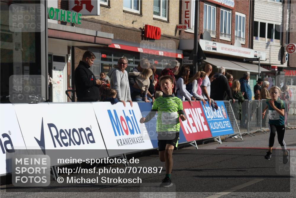 15.09.2024 - PSD Bank Halbmarathon Michael Strokosch http://msf.ph/oto/7070897 15.09.2024 10:27:22 Ziel 8, 48, 87, 122, 136, 139, 174, 219, 233, 268, 272 meine-sportfotos.de