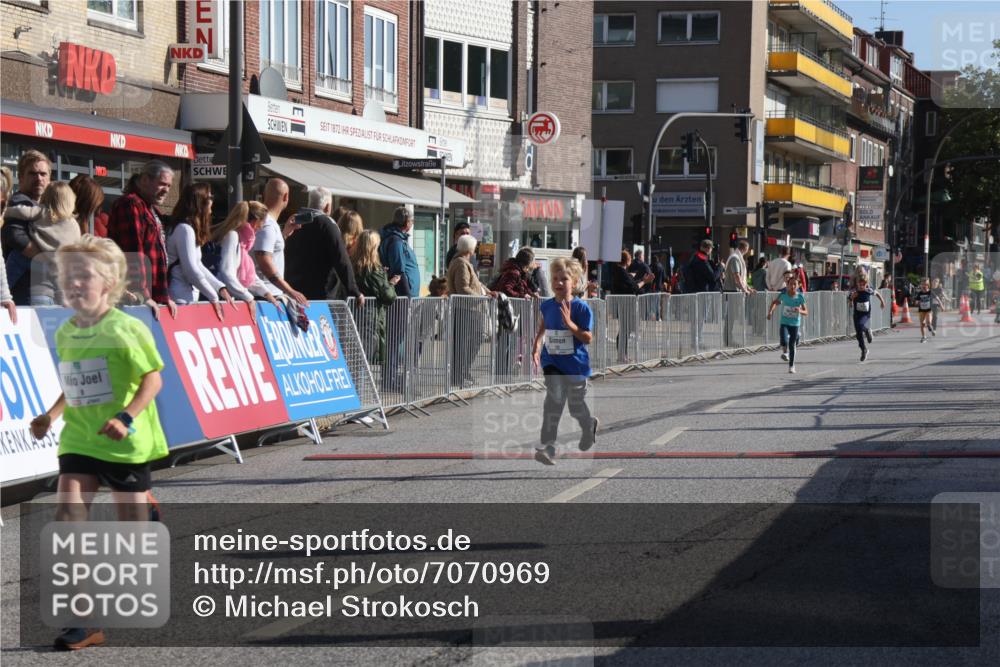 15.09.2024 - PSD Bank Halbmarathon Michael Strokosch http://msf.ph/oto/7070969 15.09.2024 10:27:27 Ziel 8, 48, 122, 139, 159, 174, 204, 219, 233, 268, 272 meine-sportfotos.de
