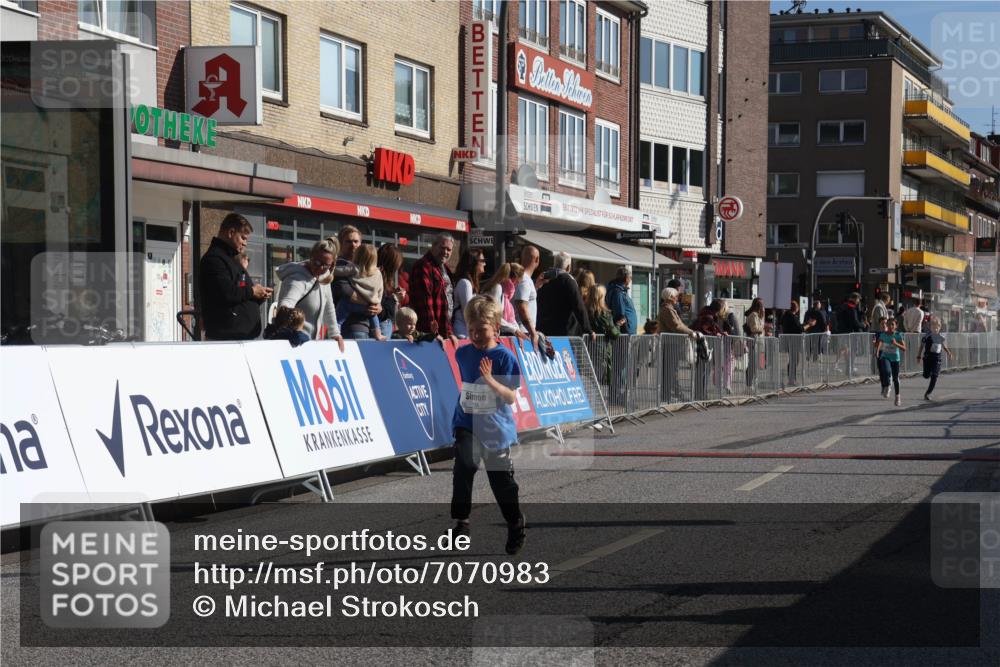 15.09.2024 - PSD Bank Halbmarathon Michael Strokosch http://msf.ph/oto/7070983 15.09.2024 10:27:29 Ziel 8, 48, 122, 125, 159, 174, 204, 233 meine-sportfotos.de
