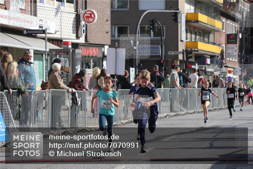 15.09.2024 - PSD Bank Halbmarathon Michael Strokosch http://msf.ph/oto/7070991 15.09.2024 10:27:32 Ziel 8, 37, 101, 122, 125, 159, 174, 204, 233 meine-sportfotos.de