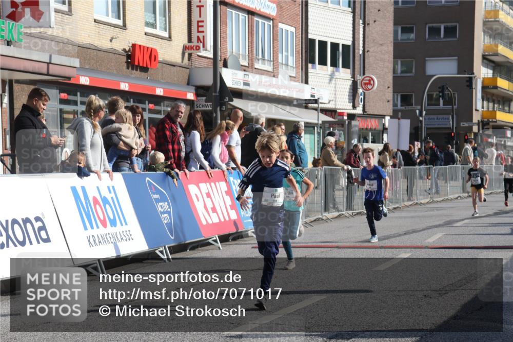 15.09.2024 - PSD Bank Halbmarathon Michael Strokosch http://msf.ph/oto/7071017 15.09.2024 10:27:33 Ziel 8, 37, 101, 103, 122, 125, 159, 174, 204, 233 meine-sportfotos.de