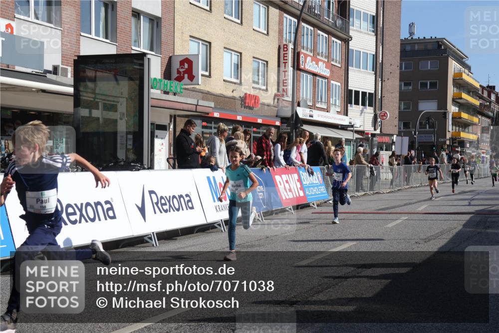 15.09.2024 - PSD Bank Halbmarathon Michael Strokosch http://msf.ph/oto/7071038 15.09.2024 10:27:35 Ziel 8, 37, 73, 101, 103, 122, 125, 159, 204, 249 meine-sportfotos.de