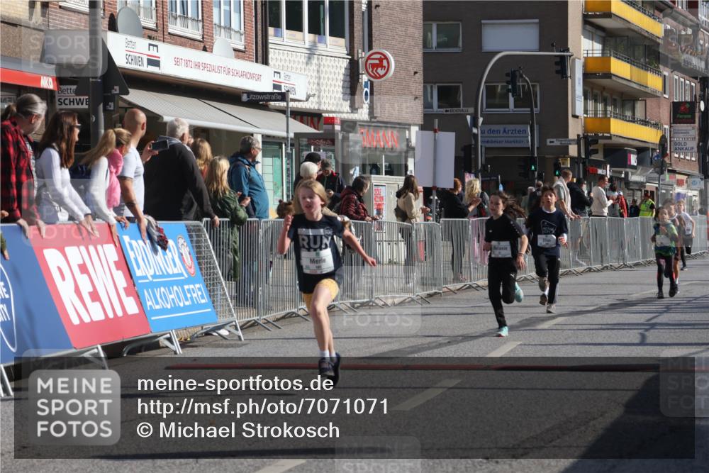 15.09.2024 - PSD Bank Halbmarathon Michael Strokosch http://msf.ph/oto/7071071 15.09.2024 10:27:37 Ziel 8, 37, 73, 101, 103, 122, 125, 159, 204, 249, 296 meine-sportfotos.de