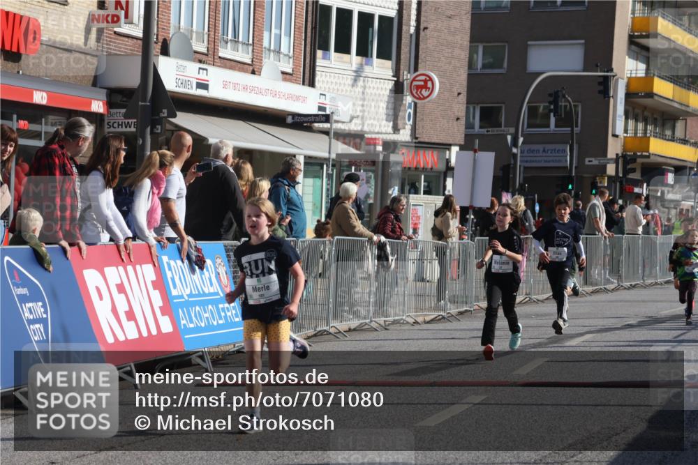 15.09.2024 - PSD Bank Halbmarathon Michael Strokosch http://msf.ph/oto/7071080 15.09.2024 10:27:37 Ziel 8, 37, 73, 101, 103, 122, 125, 159, 204, 249, 296 meine-sportfotos.de