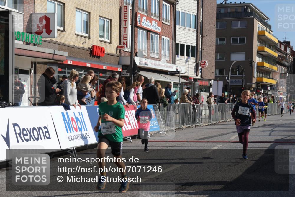 15.09.2024 - PSD Bank Halbmarathon Michael Strokosch http://msf.ph/oto/7071246 15.09.2024 10:27:50 Ziel 14, 27, 28, 37, 43, 73, 77, 101, 103, 108, 128, 138, 230, 247, 249, 261, 296 meine-sportfotos.de