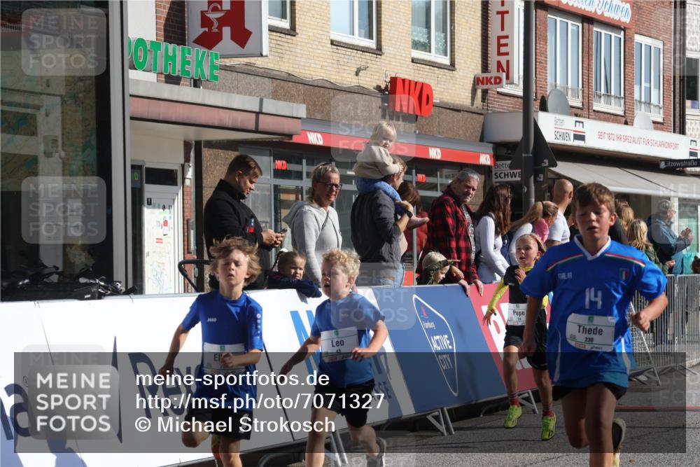15.09.2024 - PSD Bank Halbmarathon Michael Strokosch http://msf.ph/oto/7071327 15.09.2024 10:27:56 Ziel 14, 27, 28, 43, 77, 94, 108, 128, 138, 217, 230, 247, 261, 262, 293, 296 meine-sportfotos.de