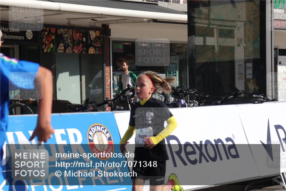 15.09.2024 - PSD Bank Halbmarathon Michael Strokosch http://msf.ph/oto/7071348 15.09.2024 10:27:58 Ziel 14, 27, 28, 43, 77, 94, 108, 128, 132, 138, 161, 217, 230, 247, 261, 262, 293 meine-sportfotos.de