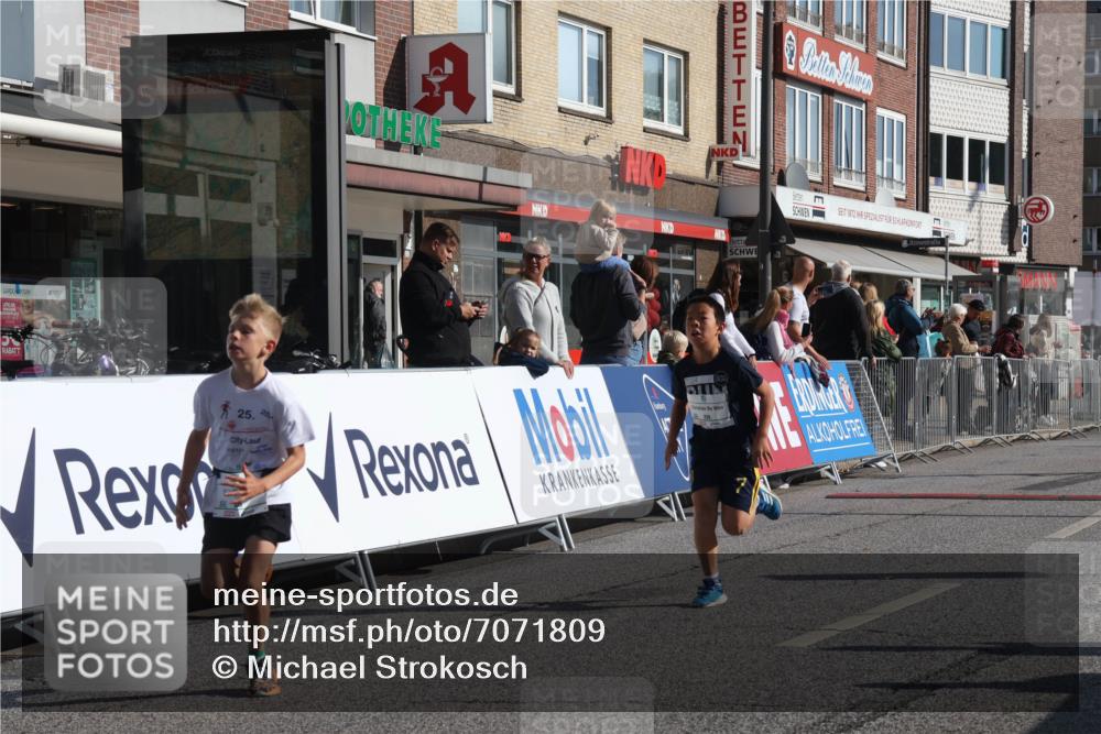 15.09.2024 - PSD Bank Halbmarathon Michael Strokosch http://msf.ph/oto/7071809 15.09.2024 10:28:40 Ziel 26, 130, 140, 162, 184, 192, 205, 235, 243, 273, 305 meine-sportfotos.de