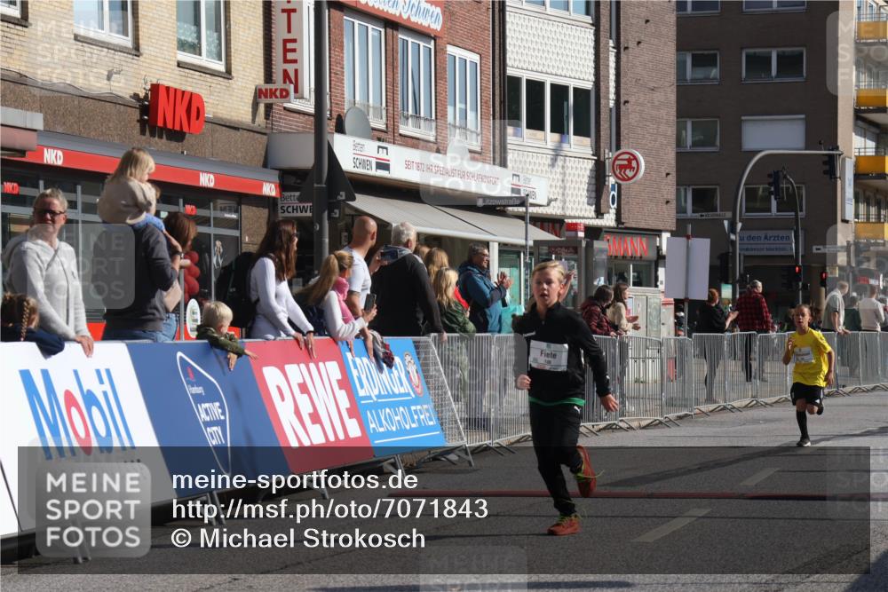15.09.2024 - PSD Bank Halbmarathon Michael Strokosch http://msf.ph/oto/7071843 15.09.2024 10:28:44 Ziel 26, 130, 140, 162, 205, 235, 273, 305 meine-sportfotos.de