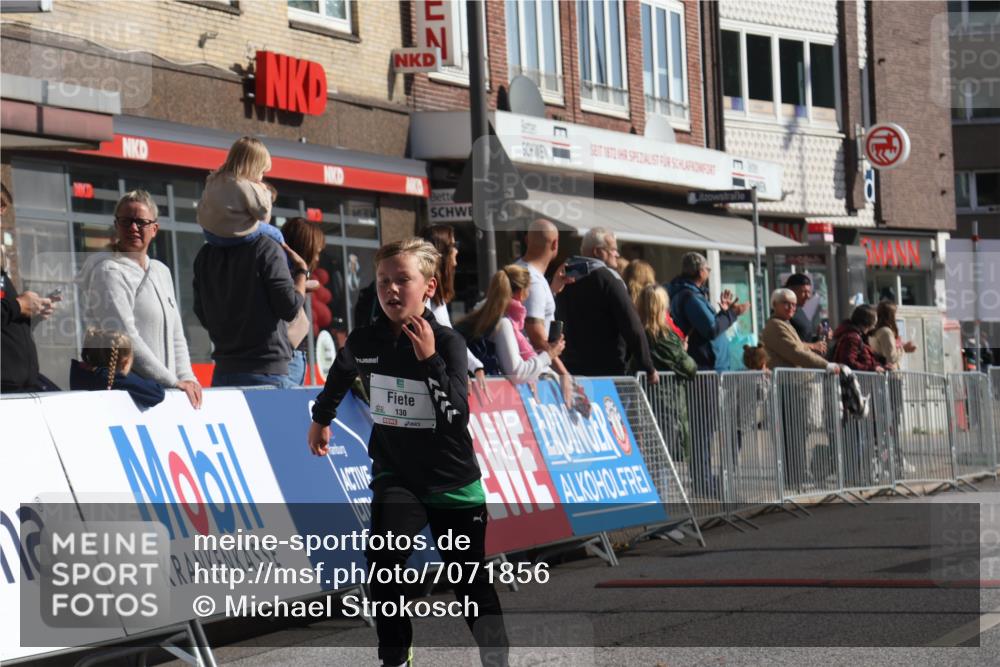 15.09.2024 - PSD Bank Halbmarathon Michael Strokosch http://msf.ph/oto/7071856 15.09.2024 10:28:45 Ziel 130, 140, 162, 205, 235, 273, 305 meine-sportfotos.de