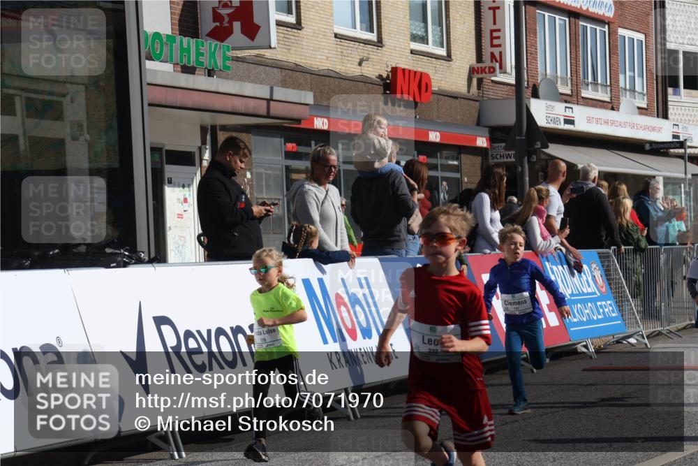 15.09.2024 - PSD Bank Halbmarathon Michael Strokosch http://msf.ph/oto/7071970 15.09.2024 10:28:55 Ziel 106, 107, 130, 137, 140, 154, 170, 179, 189, 205, 222, 231, 288, 292 meine-sportfotos.de