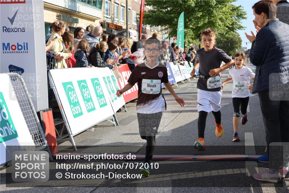 15.09.2024 - PSD Bank Halbmarathon Strokosch-Dieckow http://msf.ph/oto/7072010 15.09.2024 10:28:50 Ziel 26, 45, 92, 162, 183, 184, 192, 205, 235, 243, 273, 305 meine-sportfotos.de