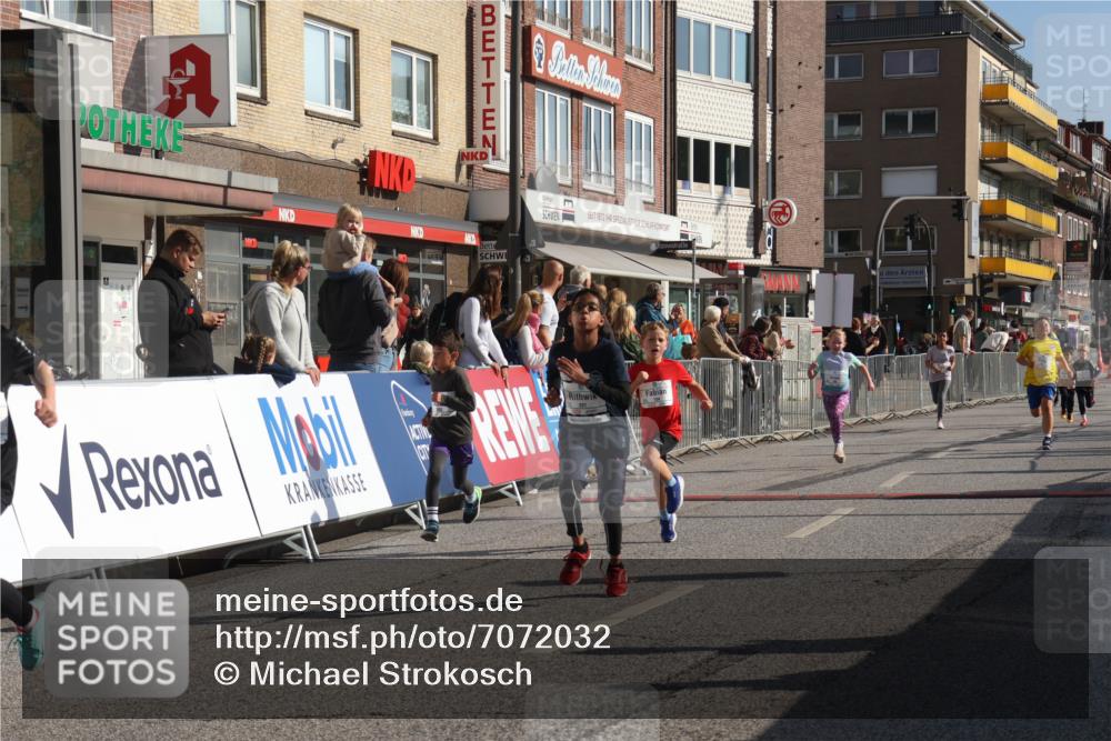 15.09.2024 - PSD Bank Halbmarathon Michael Strokosch http://msf.ph/oto/7072032 15.09.2024 10:28:59 Ziel 106, 107, 137, 140, 150, 154, 170, 179, 189, 222, 231, 271, 288, 292, 297 meine-sportfotos.de