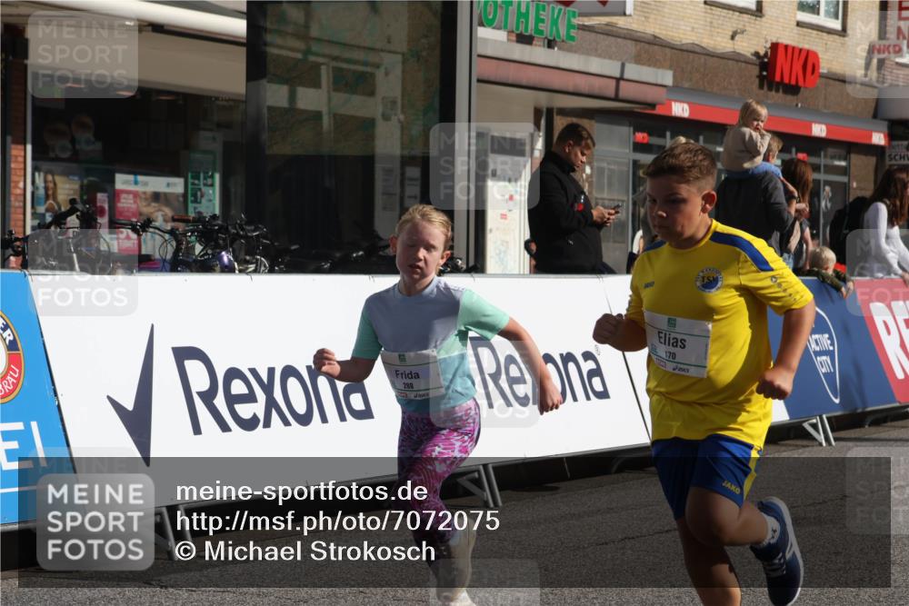 15.09.2024 - PSD Bank Halbmarathon Michael Strokosch http://msf.ph/oto/7072075 15.09.2024 10:29:04 Ziel 5, 12, 47, 106, 107, 137, 150, 154, 170, 179, 180, 189, 222, 231, 244, 271, 288, 292, 297 meine-sportfotos.de