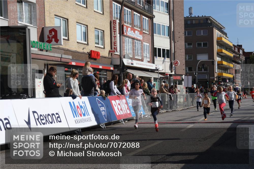 15.09.2024 - PSD Bank Halbmarathon Michael Strokosch http://msf.ph/oto/7072088 15.09.2024 10:29:05 Ziel 5, 12, 47, 106, 107, 137, 150, 154, 170, 179, 180, 189, 222, 231, 244, 271, 288, 292, 297 meine-sportfotos.de