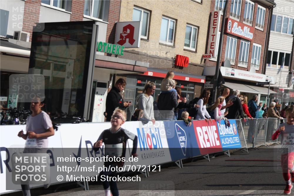 15.09.2024 - PSD Bank Halbmarathon Michael Strokosch http://msf.ph/oto/7072121 15.09.2024 10:29:07 Ziel 5, 12, 47, 70, 106, 107, 137, 150, 154, 170, 179, 180, 189, 231, 244, 255, 271, 288, 292, 297 meine-sportfotos.de