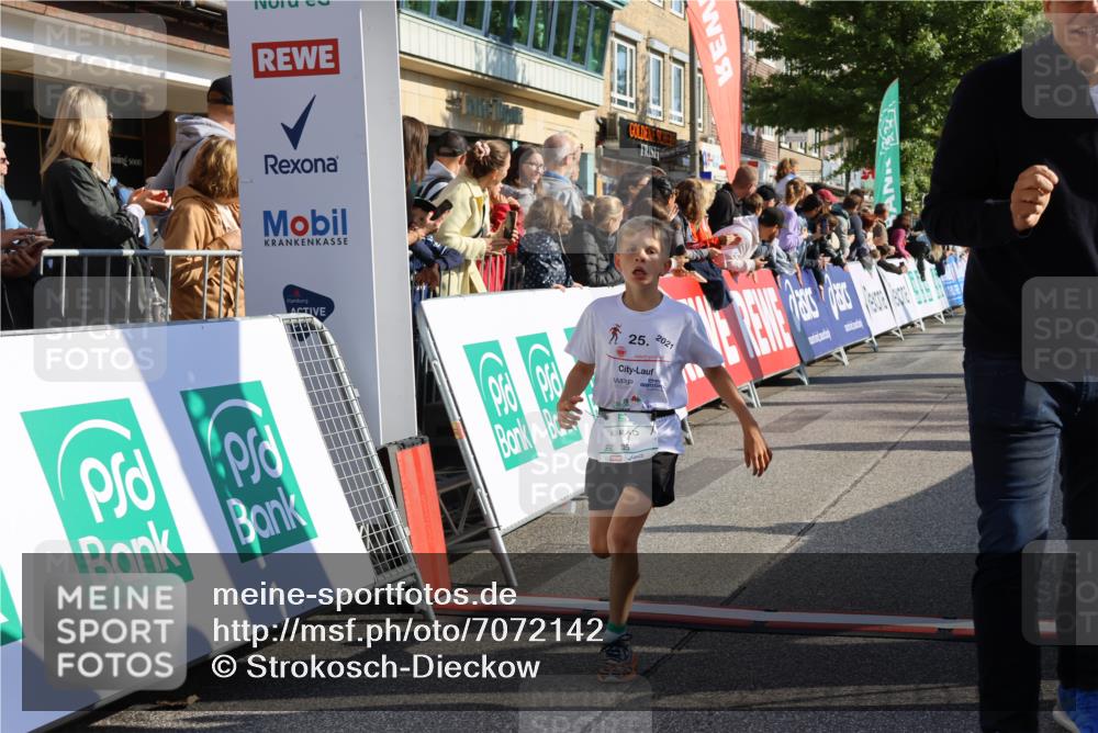 15.09.2024 - PSD Bank Halbmarathon Strokosch-Dieckow http://msf.ph/oto/7072142 15.09.2024 10:28:54 Ziel 26, 130, 162, 184, 192, 205, 235, 243, 273, 305 meine-sportfotos.de