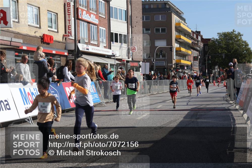 15.09.2024 - PSD Bank Halbmarathon Michael Strokosch http://msf.ph/oto/7072156 15.09.2024 10:29:09 Ziel 5, 12, 47, 70, 150, 154, 170, 180, 189, 231, 244, 254, 255, 271, 288, 292, 297 meine-sportfotos.de