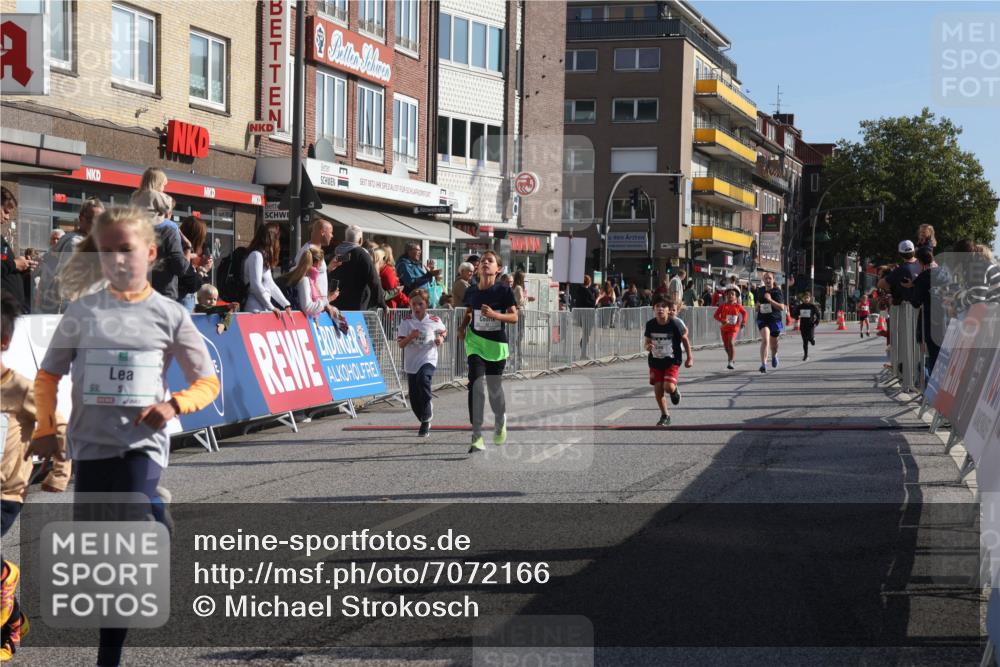 15.09.2024 - PSD Bank Halbmarathon Michael Strokosch http://msf.ph/oto/7072166 15.09.2024 10:29:10 Ziel 5, 12, 47, 70, 150, 154, 170, 180, 189, 194, 231, 244, 254, 255, 271, 288, 292, 297 meine-sportfotos.de