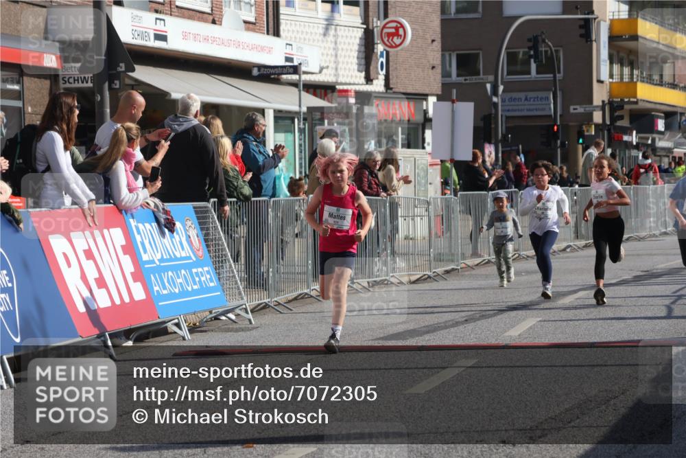 15.09.2024 - PSD Bank Halbmarathon Michael Strokosch http://msf.ph/oto/7072305 15.09.2024 10:29:25 Ziel 46, 70, 80, 85, 111, 120, 194, 254, 255 meine-sportfotos.de