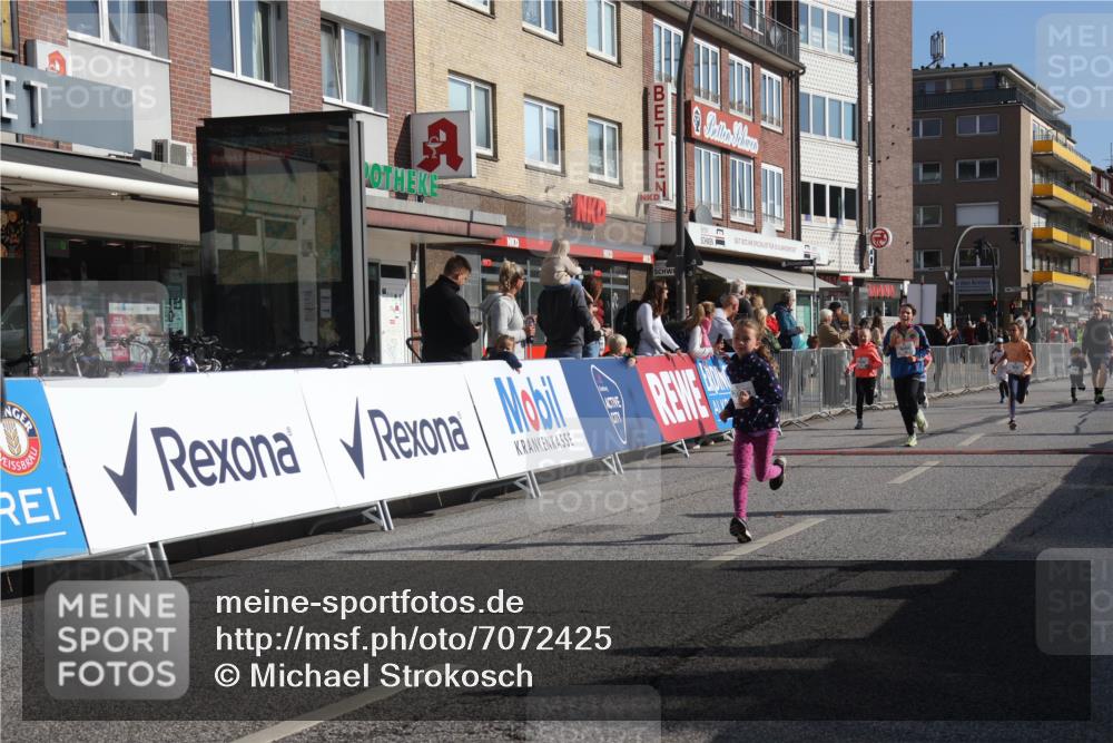 15.09.2024 - PSD Bank Halbmarathon Michael Strokosch http://msf.ph/oto/7072425 15.09.2024 10:29:36 Ziel 15, 46, 60, 74, 80, 85, 111, 112, 120, 164, 168, 171, 185, 225, 246 meine-sportfotos.de