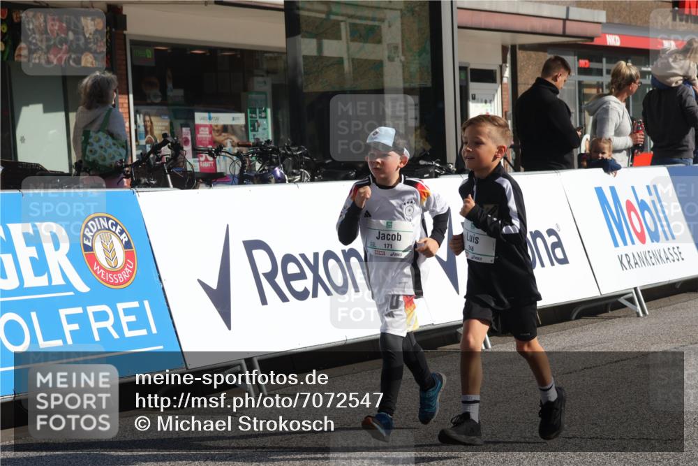 15.09.2024 - PSD Bank Halbmarathon Michael Strokosch http://msf.ph/oto/7072547 15.09.2024 10:29:46 Ziel 3, 15, 60, 63, 74, 112, 127, 164, 168, 171, 185, 218, 225, 246, 264, 286 meine-sportfotos.de