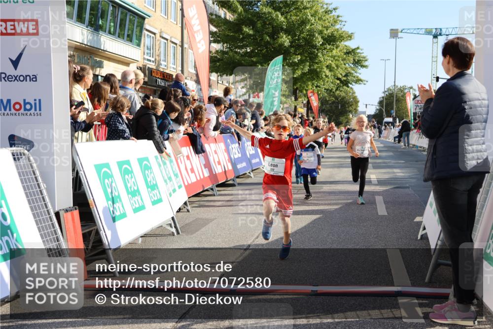 15.09.2024 - PSD Bank Halbmarathon Strokosch-Dieckow http://msf.ph/oto/7072580 15.09.2024 10:29:11 Ziel 106, 107, 130, 137, 140, 154, 170, 179, 189, 222, 231, 292 meine-sportfotos.de