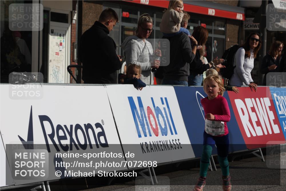 15.09.2024 - PSD Bank Halbmarathon Michael Strokosch http://msf.ph/oto/7072698 15.09.2024 10:30:01 Ziel 3, 32, 63, 97, 127, 129, 156, 218, 252, 264, 281, 286, 289, 306 meine-sportfotos.de