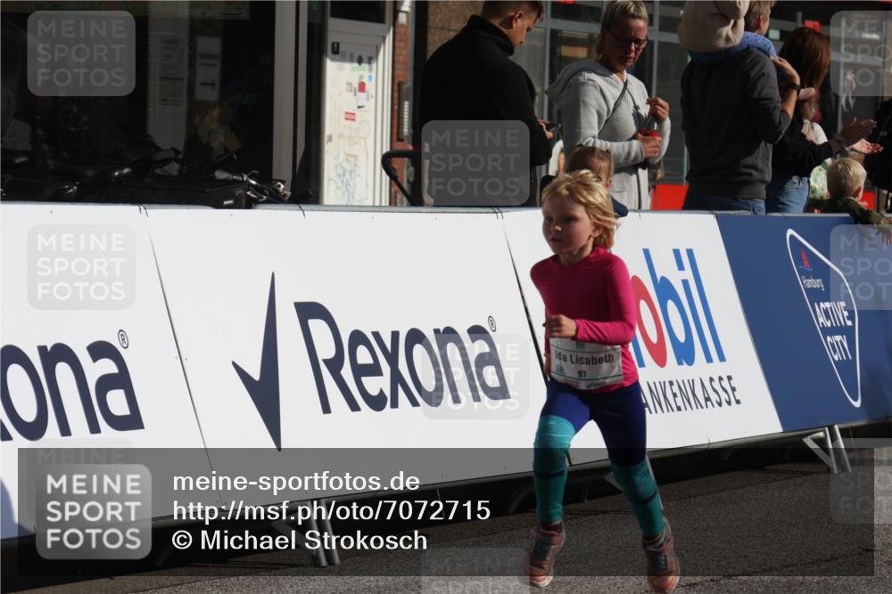 15.09.2024 - PSD Bank Halbmarathon Michael Strokosch http://msf.ph/oto/7072715 15.09.2024 10:30:01 Ziel 3, 32, 63, 97, 127, 129, 156, 218, 252, 264, 281, 286, 289, 306 meine-sportfotos.de