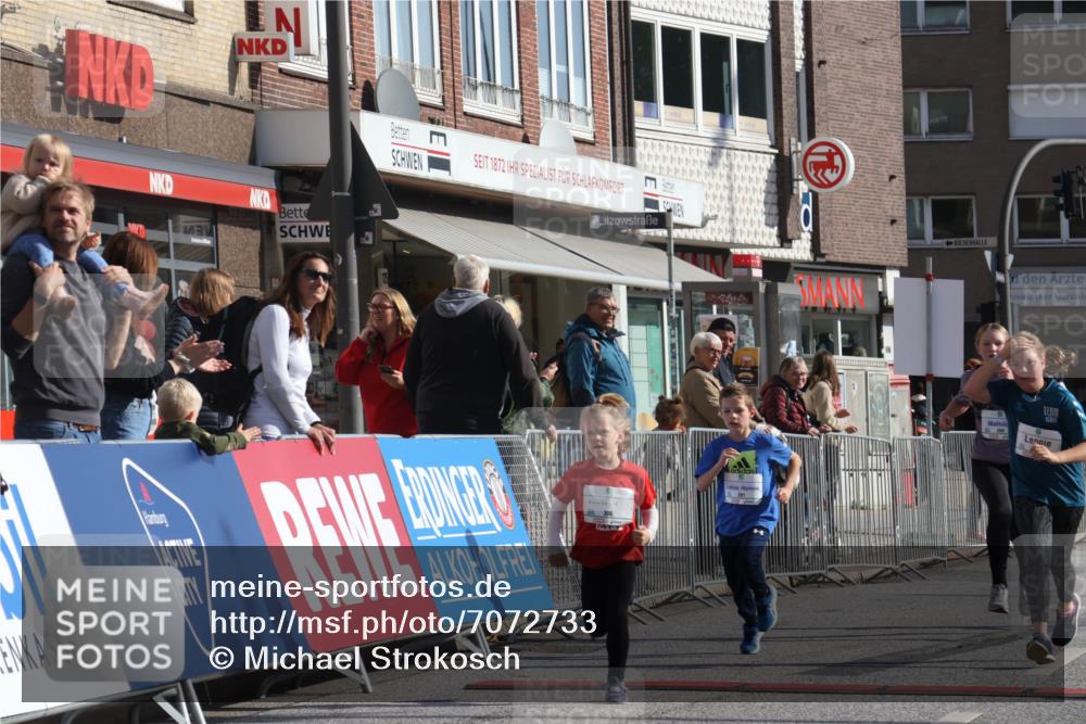 15.09.2024 - PSD Bank Halbmarathon Michael Strokosch http://msf.ph/oto/7072733 15.09.2024 10:30:03 Ziel 3, 32, 97, 127, 129, 156, 218, 252, 264, 281, 286, 289, 306 meine-sportfotos.de