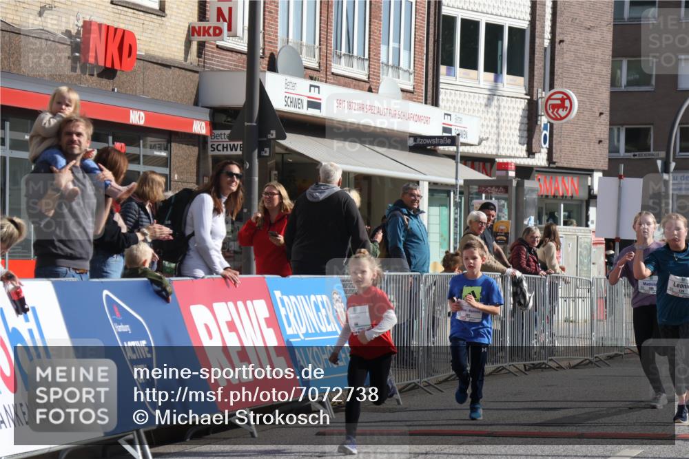 15.09.2024 - PSD Bank Halbmarathon Michael Strokosch http://msf.ph/oto/7072738 15.09.2024 10:30:03 Ziel 3, 32, 97, 127, 129, 156, 218, 252, 264, 281, 286, 289, 306 meine-sportfotos.de