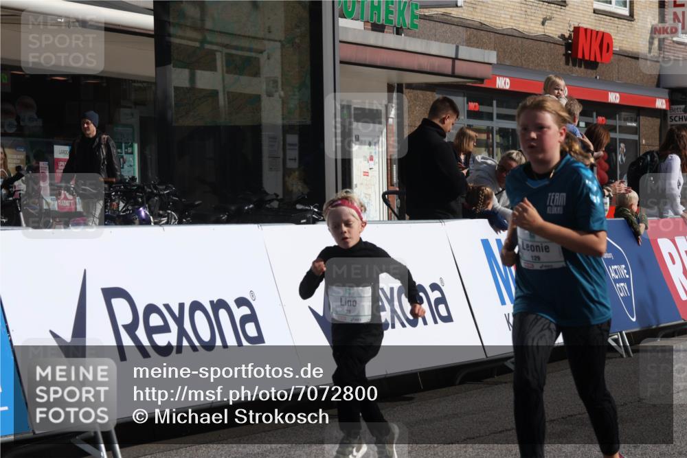 15.09.2024 - PSD Bank Halbmarathon Michael Strokosch http://msf.ph/oto/7072800 15.09.2024 10:30:08 Ziel 32, 97, 129, 156, 252, 281, 289, 306 meine-sportfotos.de