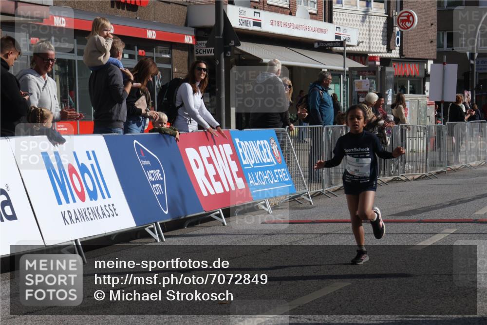 15.09.2024 - PSD Bank Halbmarathon Michael Strokosch http://msf.ph/oto/7072849 15.09.2024 10:30:24 Ziel 303 meine-sportfotos.de