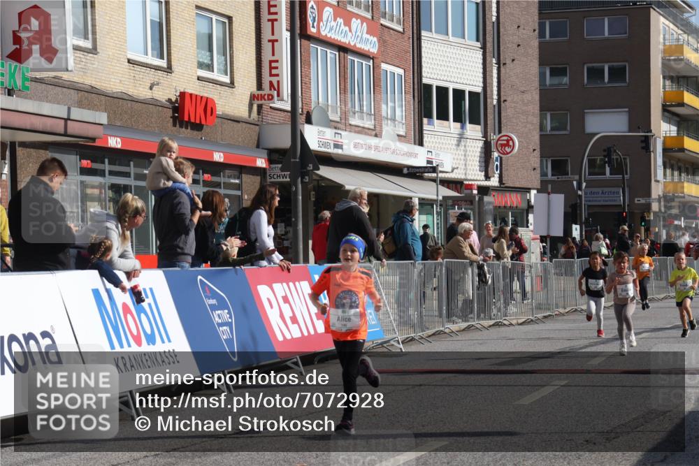 15.09.2024 - PSD Bank Halbmarathon Michael Strokosch http://msf.ph/oto/7072928 15.09.2024 10:30:44 Ziel 38, 44, 145, 147, 207, 214, 234 meine-sportfotos.de