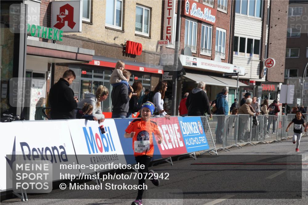 15.09.2024 - PSD Bank Halbmarathon Michael Strokosch http://msf.ph/oto/7072942 15.09.2024 10:30:45 Ziel 38, 44, 145, 147, 207, 214, 234 meine-sportfotos.de