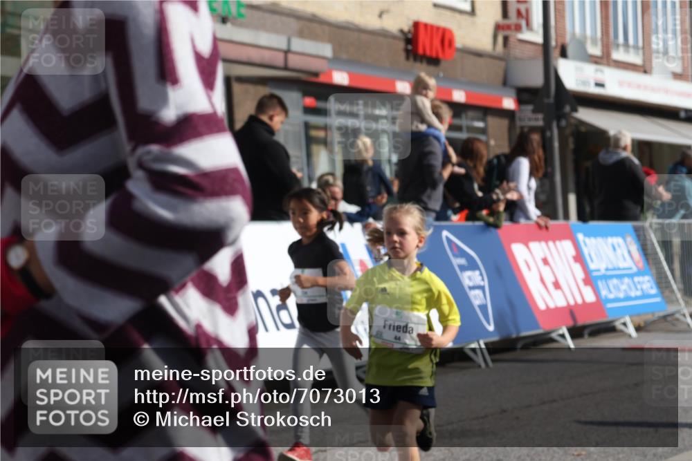 15.09.2024 - PSD Bank Halbmarathon Michael Strokosch http://msf.ph/oto/7073013 15.09.2024 10:30:49 Ziel 38, 44, 141, 145, 147, 207, 214, 234 meine-sportfotos.de