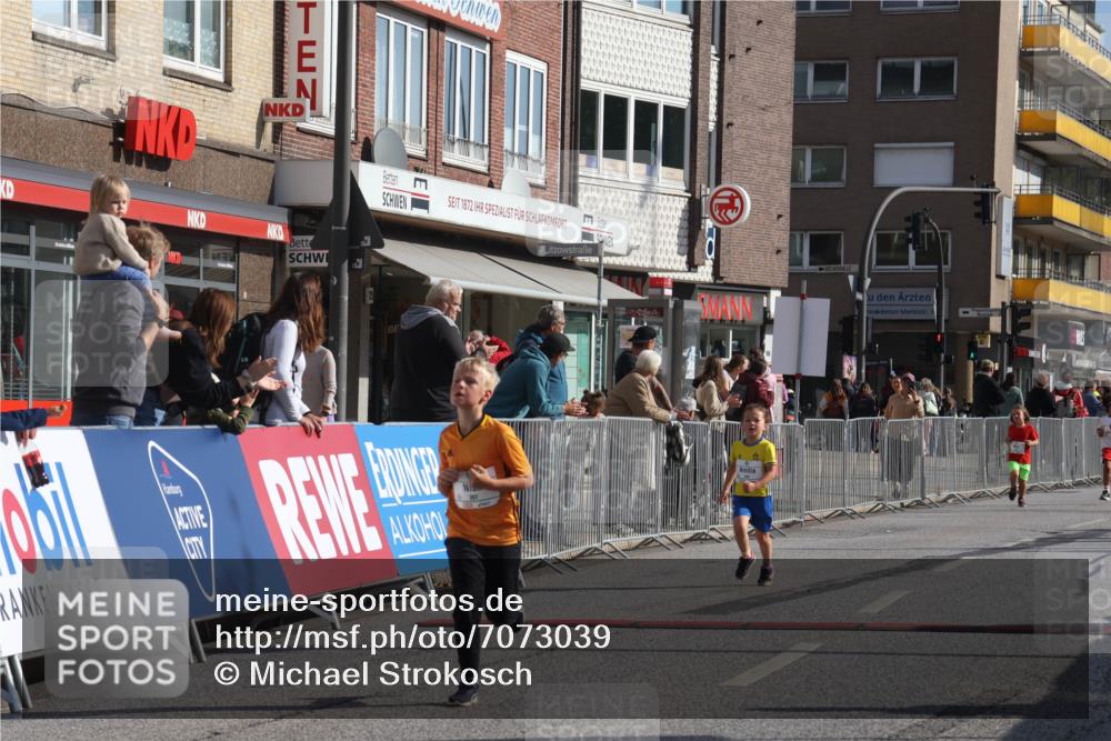 15.09.2024 - PSD Bank Halbmarathon Michael Strokosch http://msf.ph/oto/7073039 15.09.2024 10:30:51 Ziel 38, 44, 141, 145, 147, 207, 214, 234 meine-sportfotos.de